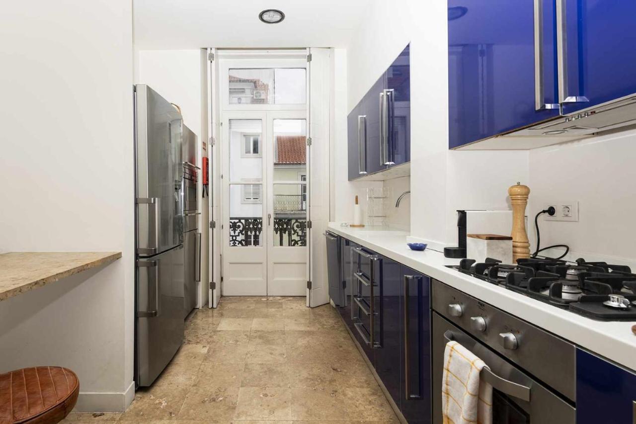 Italian Design Apartment In Principe Real Lisbona Esterno foto