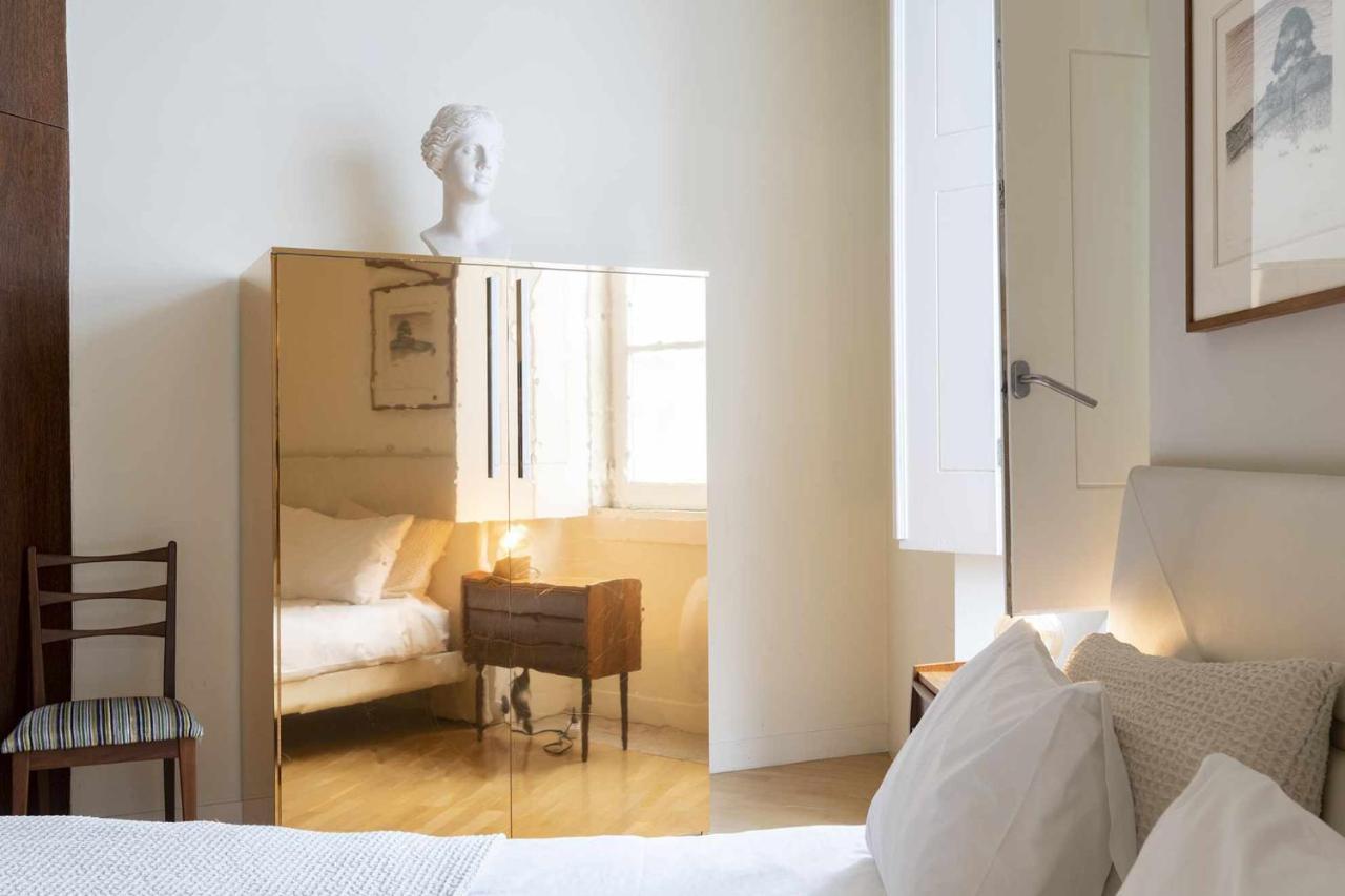 Italian Design Apartment In Principe Real Lisbona Esterno foto